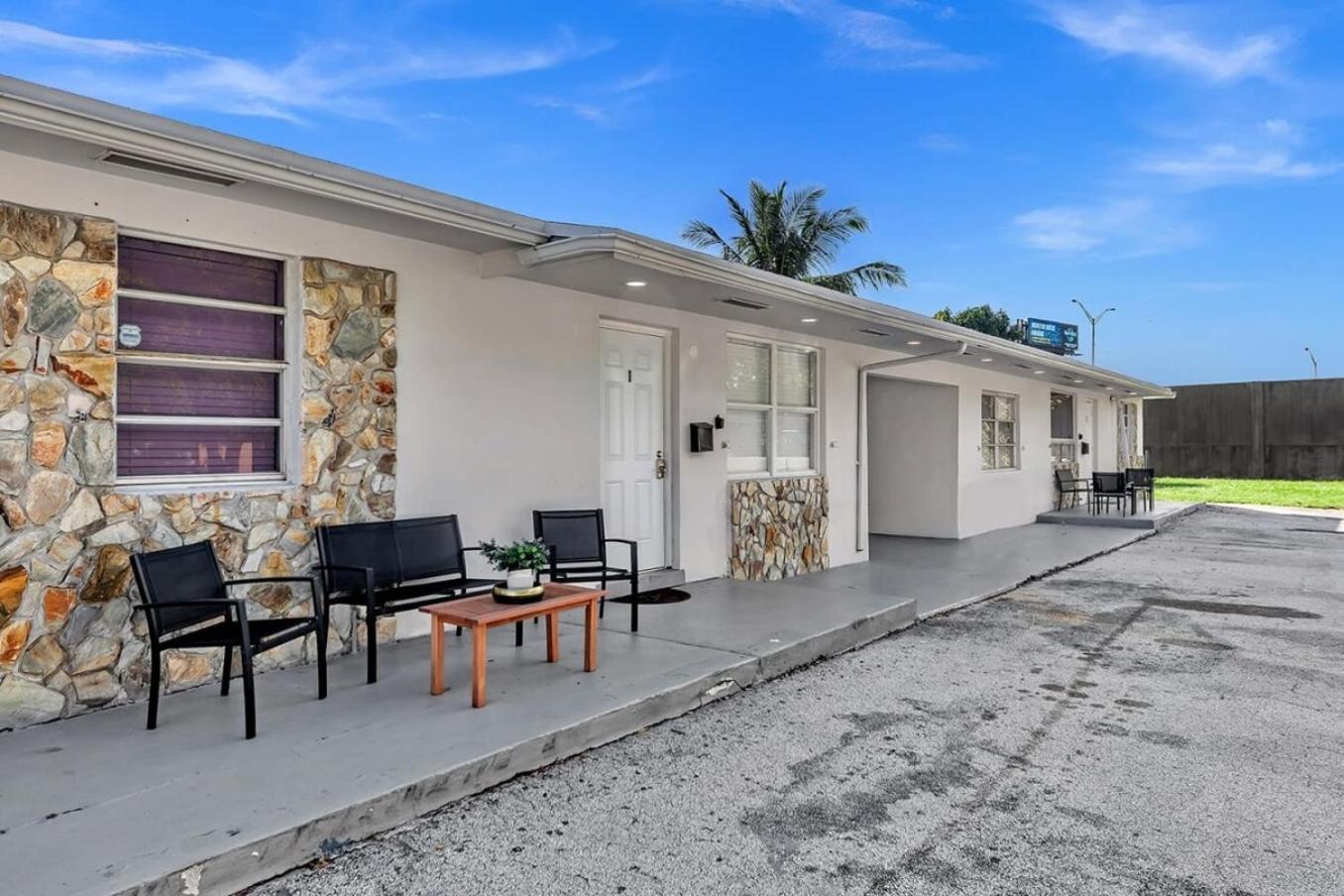 2 Bdrm Modern House Mins From Beach & Casino Hb1 Галландейл-Біч Екстер'єр фото